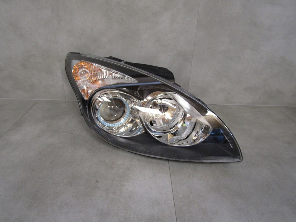 Prednji far HYUNDAI I30 I 1 LIFT halogen sa sočivom 10-12 RH 92102-2R000