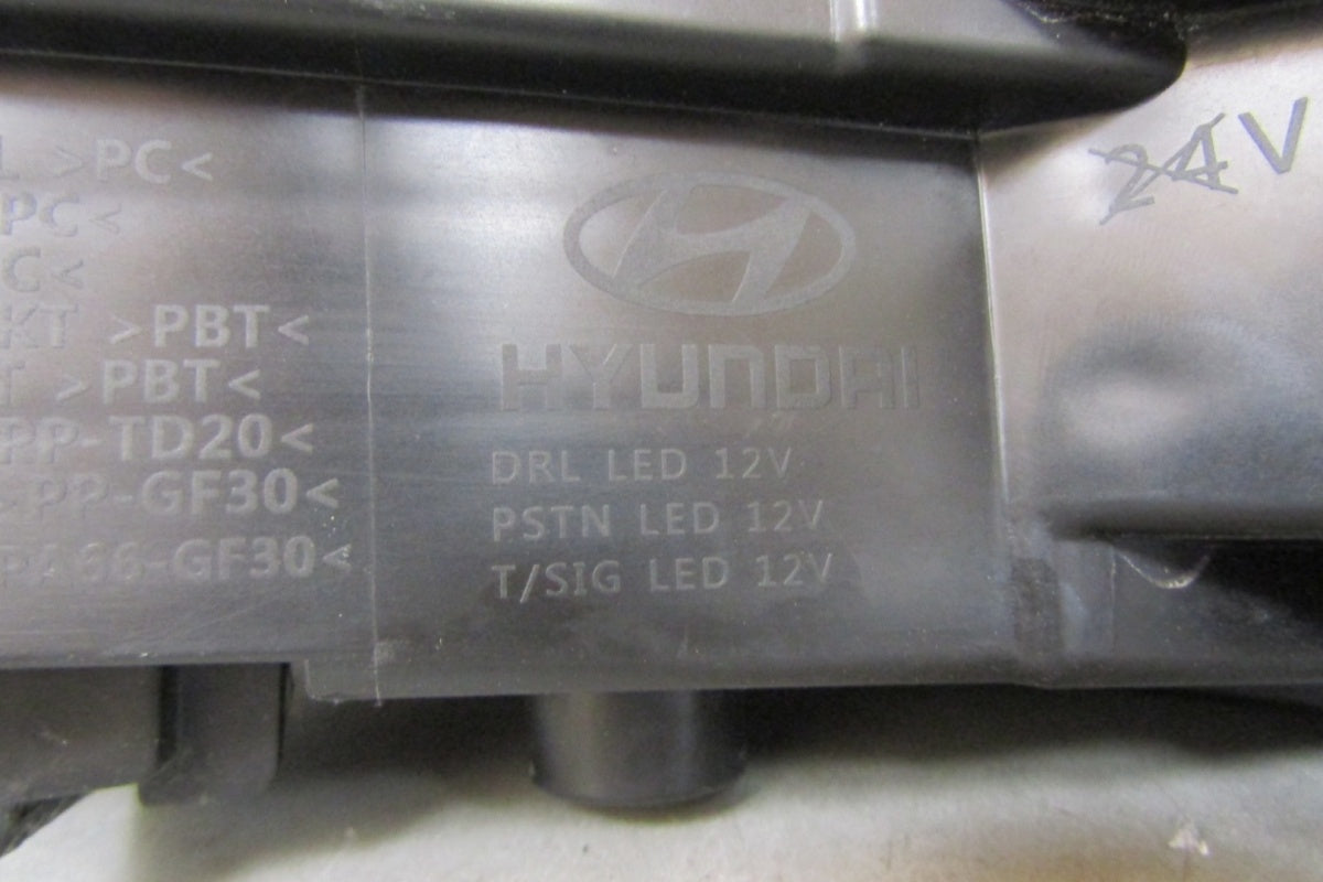 Prednji far Hyundai Bayon LED DRL 21-24 LH lijevi 92207Q05