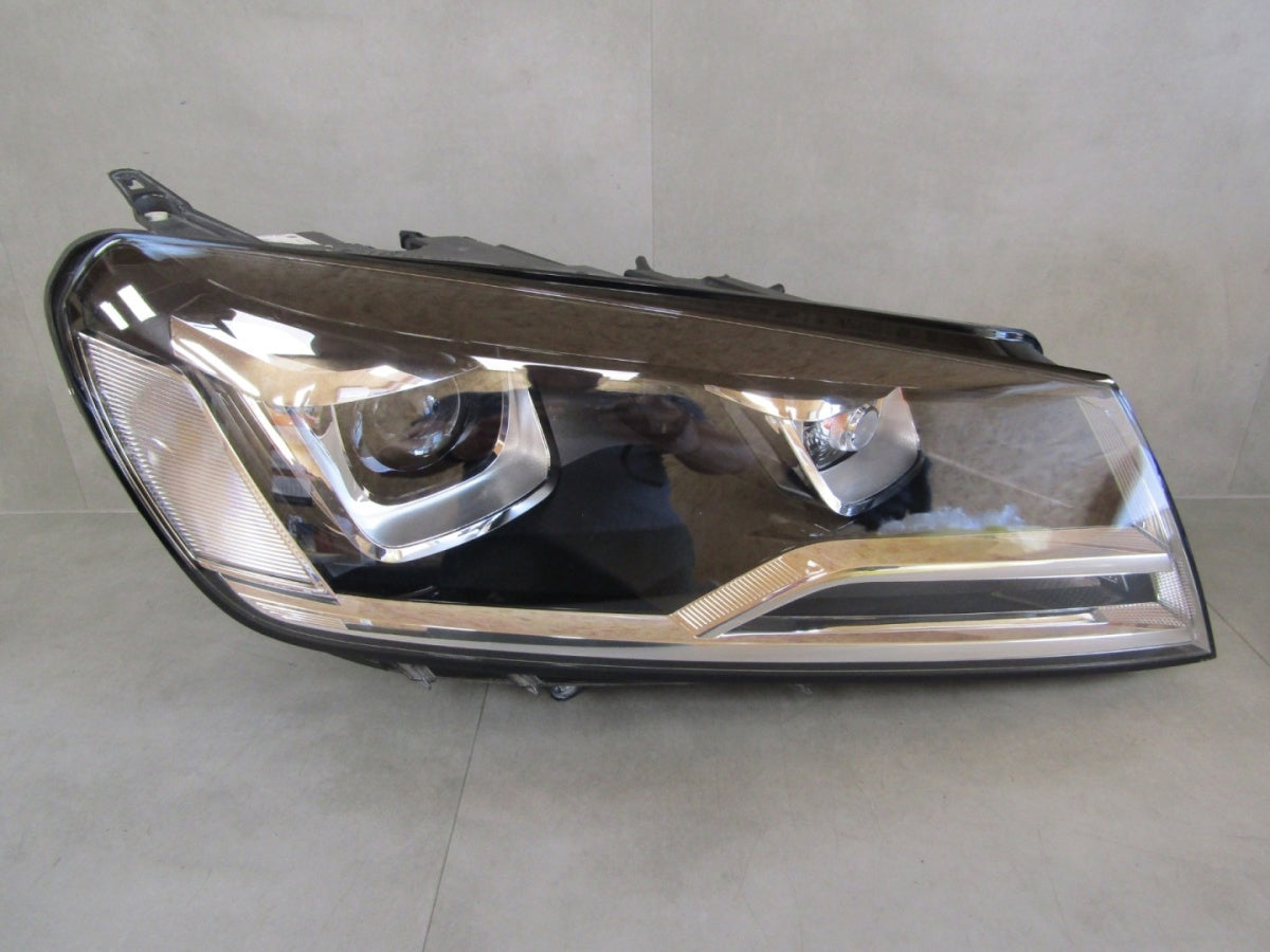 Prednji far VOLKSWAGEN TOUAREG II LIFT RH desni 14- 18 7P1941032