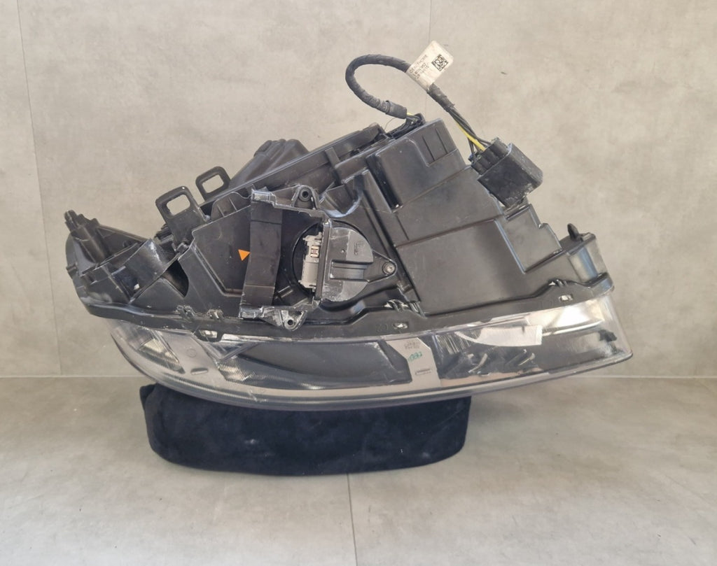 Prednji far VOLVO V60 II S60 II LIFT xenon zakretni lijevi LH 13-18