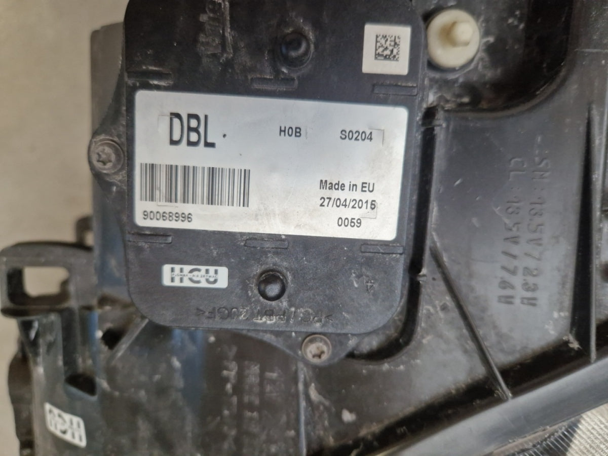 Prednji far VOLVO V60 II S60 II LIFT xenon zakretni lijevi LH 13-18
