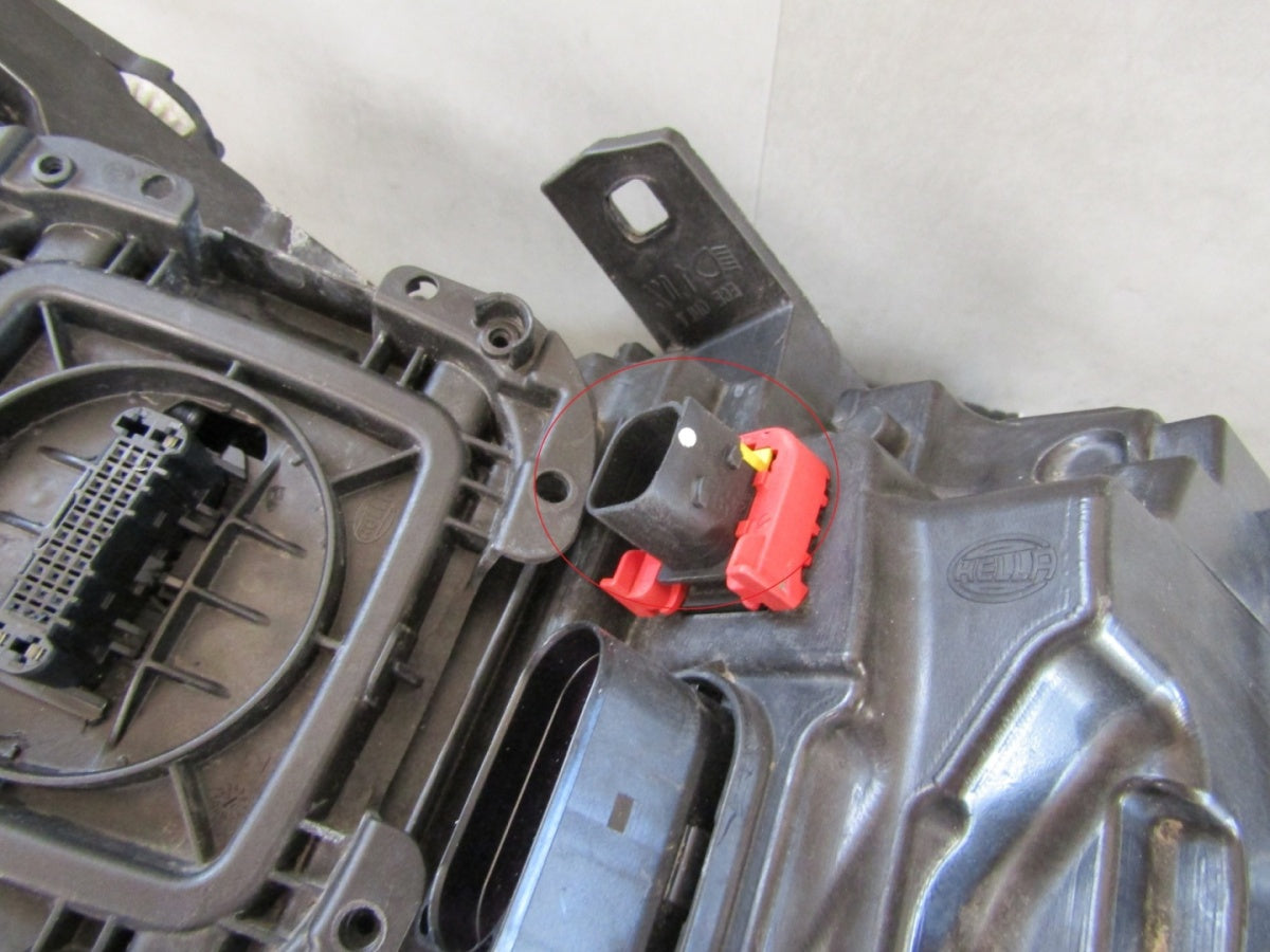 Prednji far AUDI A6 RS6 C7 LIFT MATRIX 14-18 LH lijevi 4G0941035