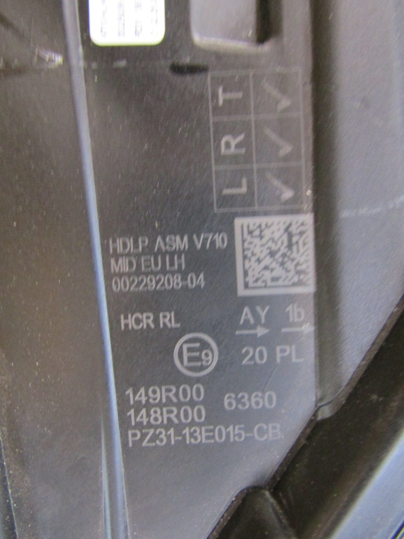 Prednji far FORD TRANSIT CUSTOM 2 II LED 23- LH PZ31-13E015-CB