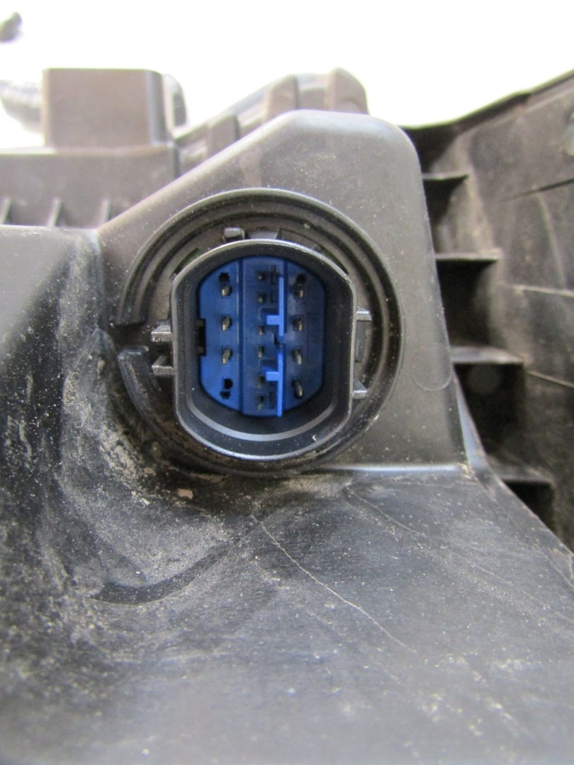 Prednji far KIA SORENTO IV 4 20-23 FULL LED RH desni 92102P2120