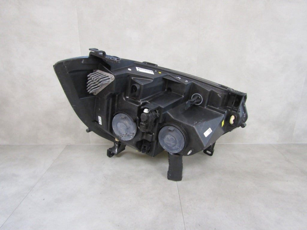 Prednji far RENAULT MASTER III LIFT halogen 19-24 LH 260607867R