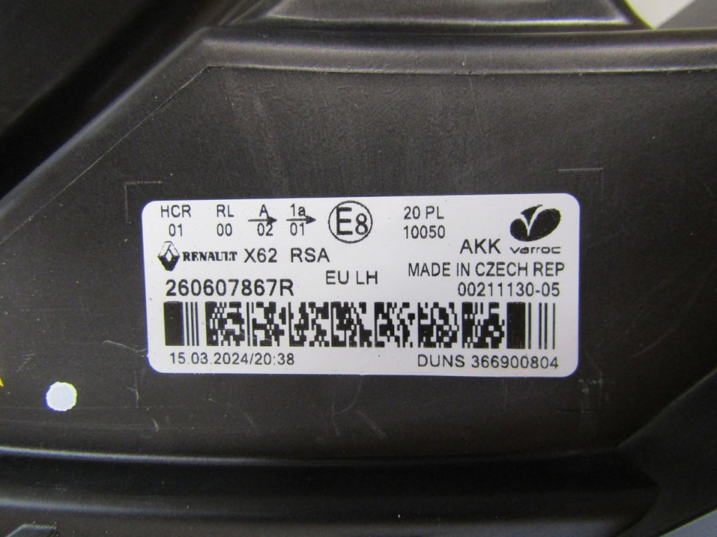 Prednji far RENAULT MASTER III LIFT halogen 19-24 LH 260607867R