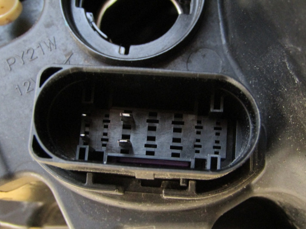 Prednji far VOLKSWAGEN ID.4 ID4 ID.5 ID5 LED 20- desni RH 11B941006