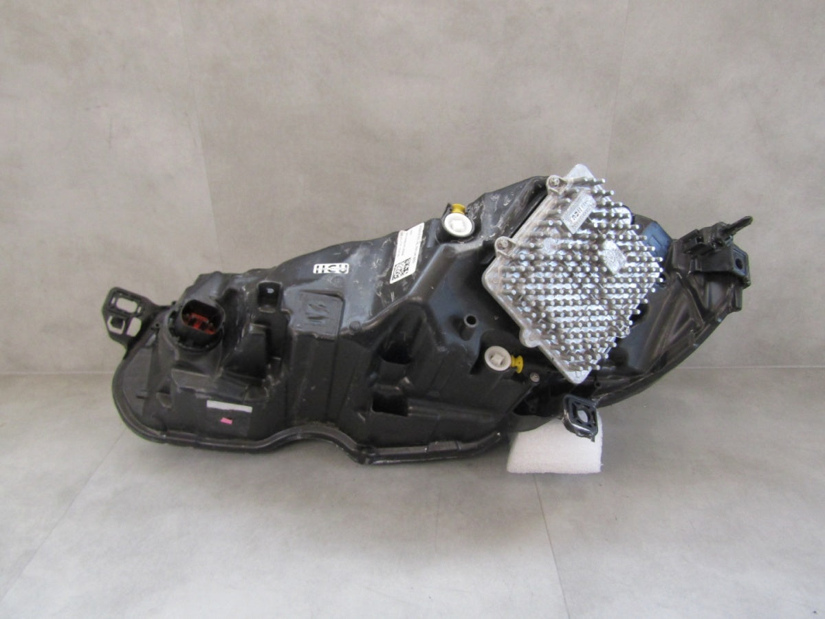 Prednji far JAGUAR XF X260 II 2 LIFT FULL LED 20-24 RH MK83-13W029