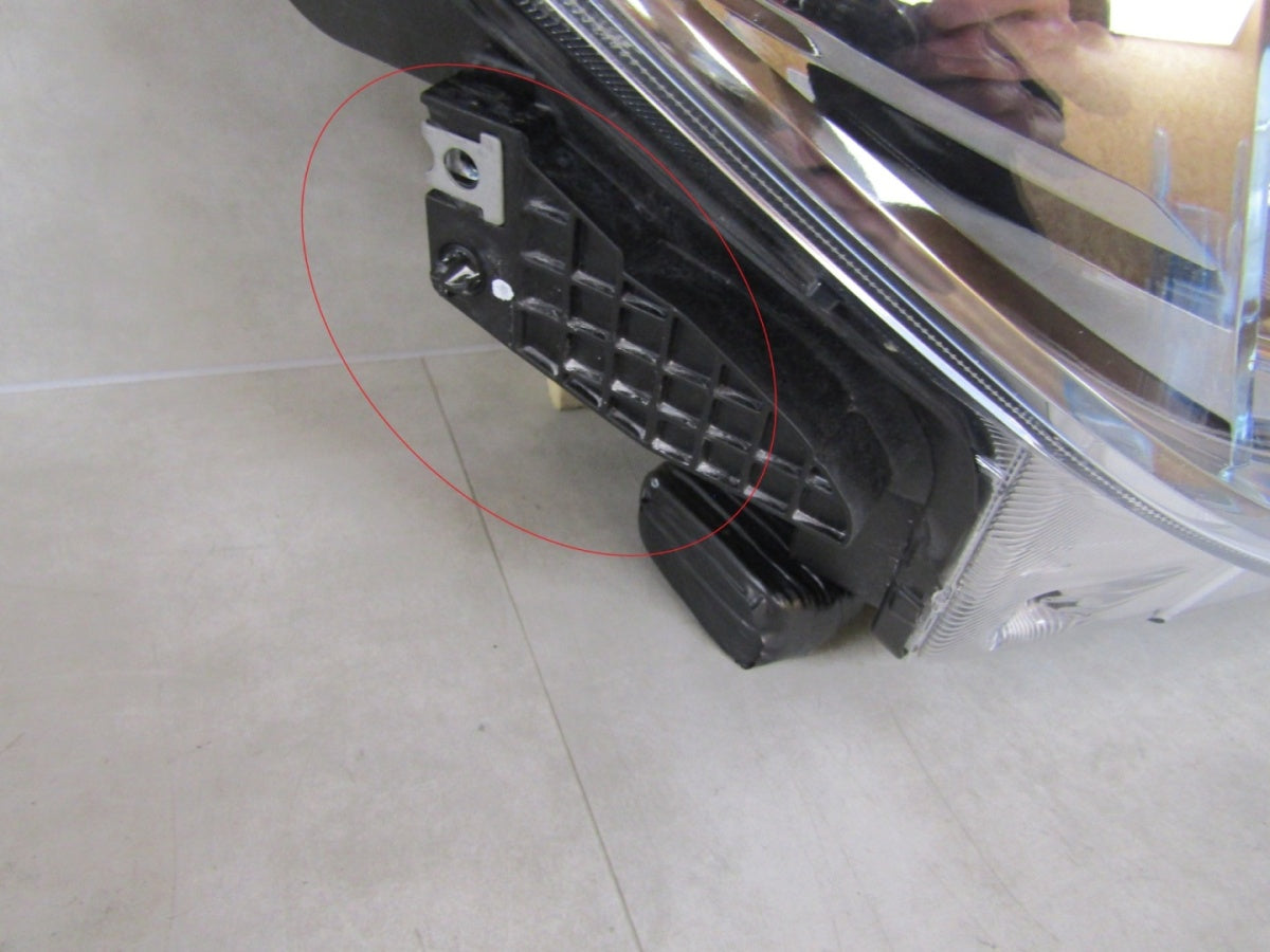 Prednji far SUZUKI VITARA 2 II LED LIFT 24- LH lijevi KOITO 100-7R016