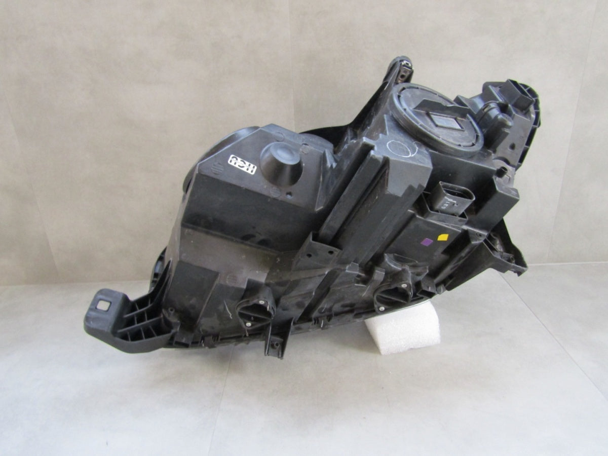 Prednji far MERCEDES ML W166 halogen sa sočivom 11-15 RH A1668206759
