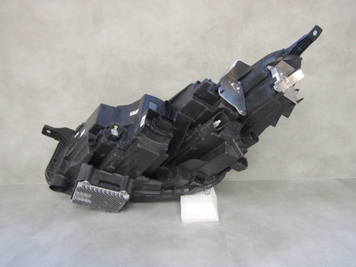 Prednji far FORD KUGA MK3 3 III LIFT FULL LED 24- RH PV4B-13E016-AF