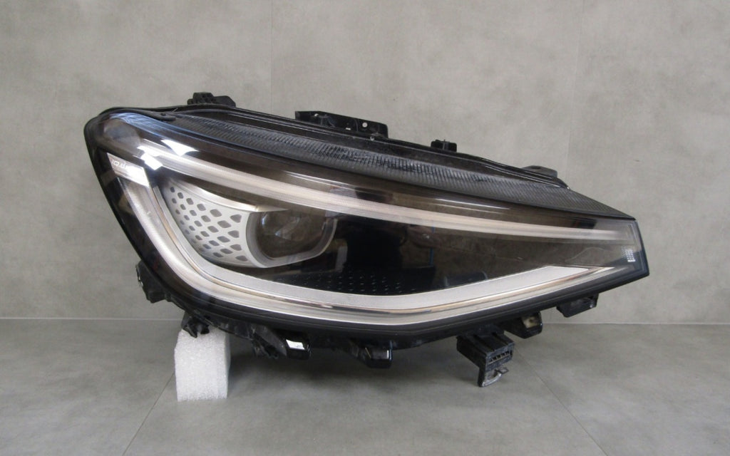 Prednji far VW ID.4 ID4 ID.5 ID5 FULL LED IQ LIGHT 20- RH 11B941036N