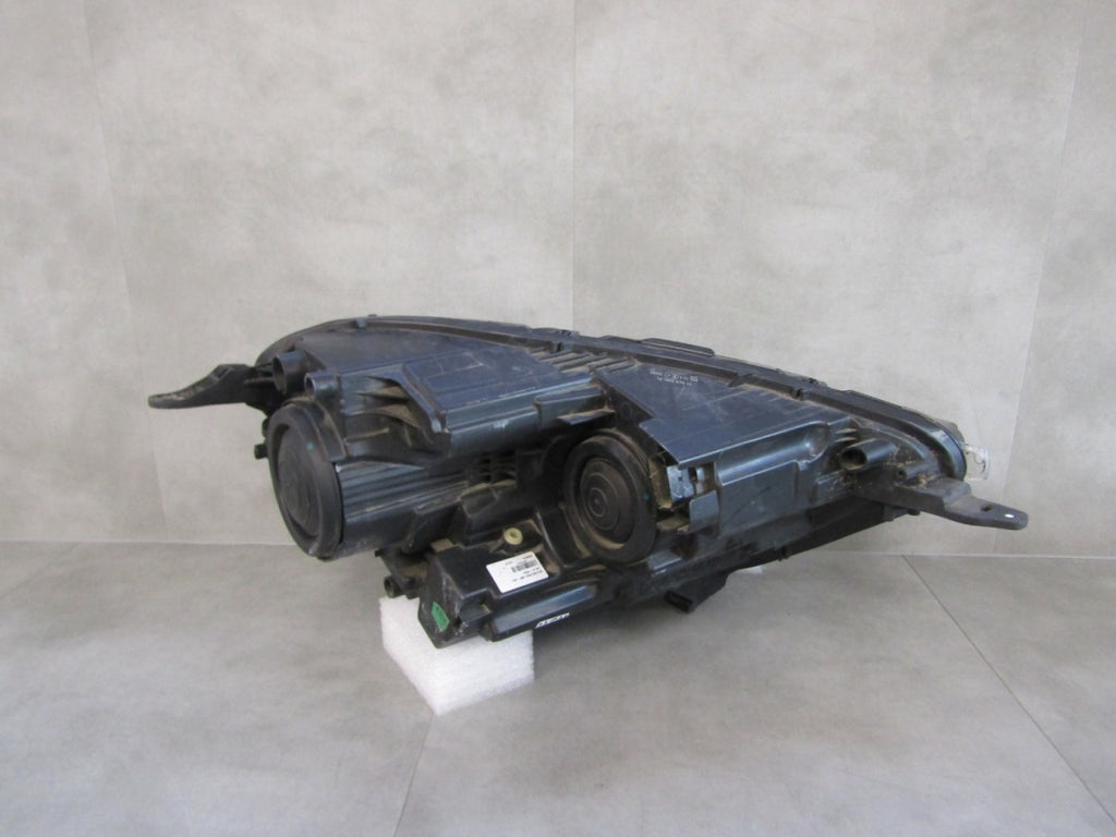 Prednji far FORD ECOSPORT 2 II LIFT halogen sa sočivom LH 17-