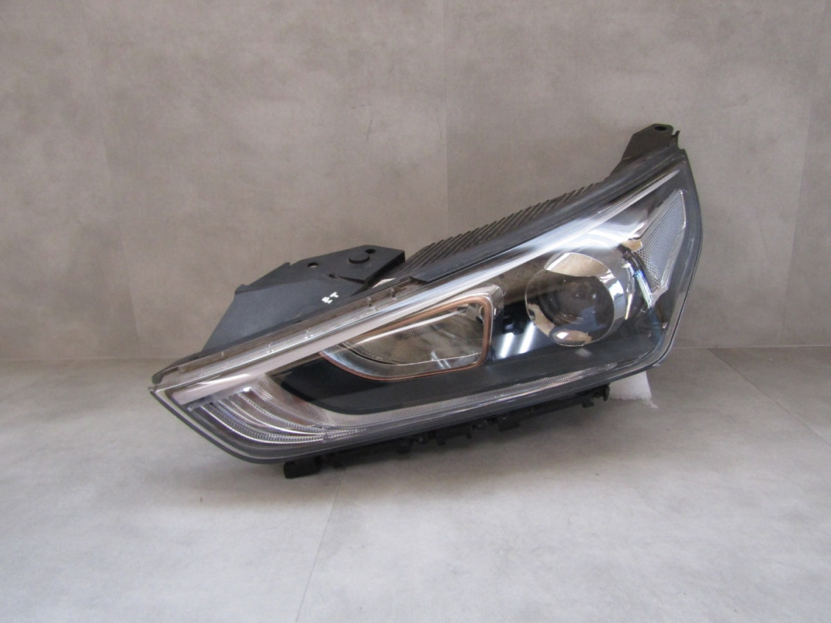 Prednji far HYUNDAI IONIQ halogen sa sočivom BRĄZOWA RAMKA LH 16-19
