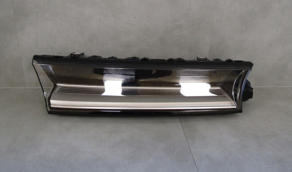 Prednji far VW TRANSPORTER MULTIVAN T7 LED DRL LH 21-