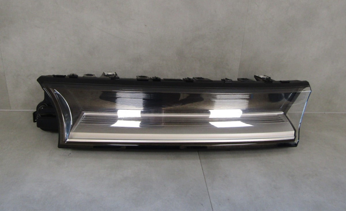 Prednji far VW TRANSPORTER MULTIVAN T7 LED DRL RH 21-