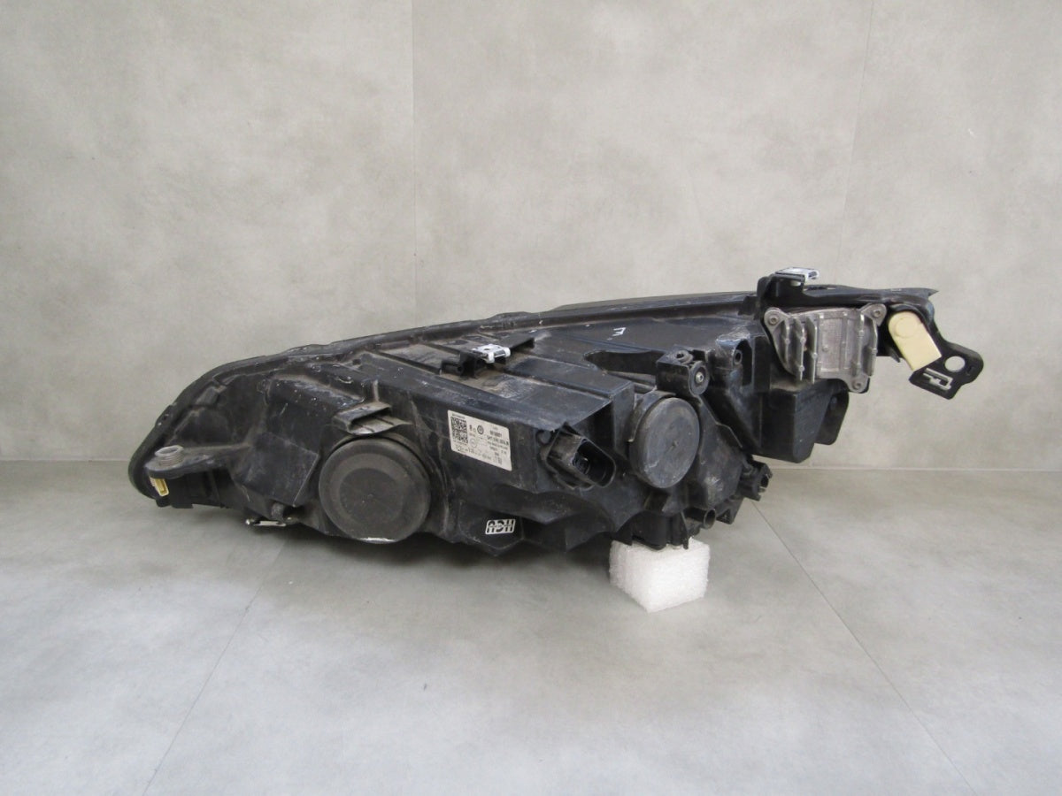 Prednji far VOLKSWAGEN VW GOLF 8 VIII LED 19-24 RH 5H1941006
