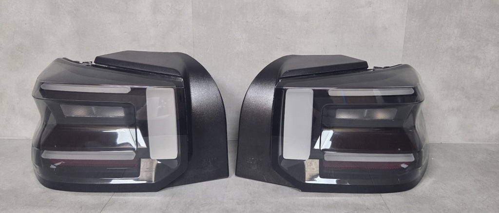komplet lamp tylnych lijevi desni Citroen C3 IV halogen Z LED 24- 9845616680 9845616480