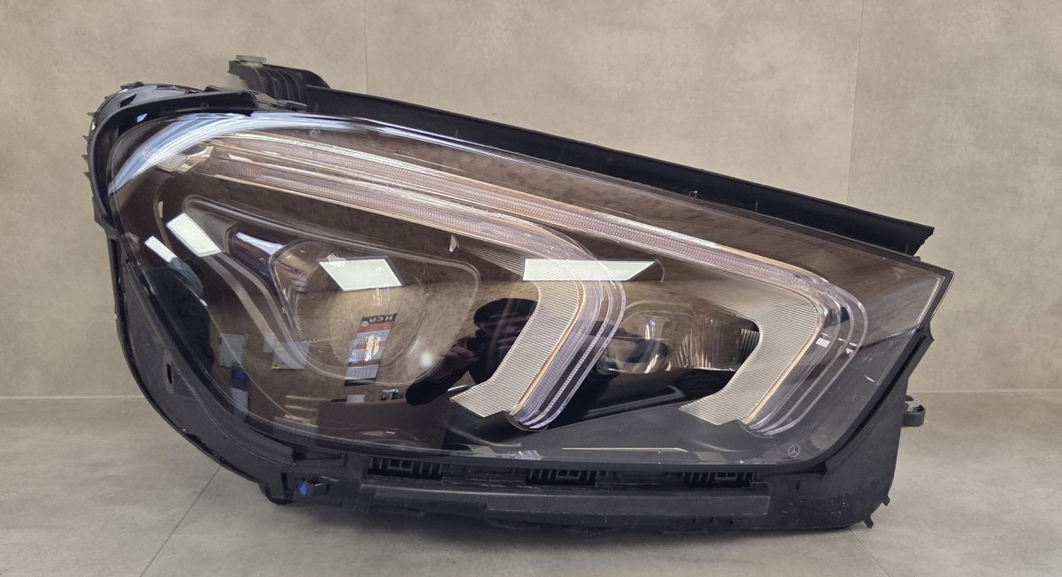 Prednji far MERCEDES GLE 167 FULL LED MULTIBEAM 19-23 RH desni A1679065608