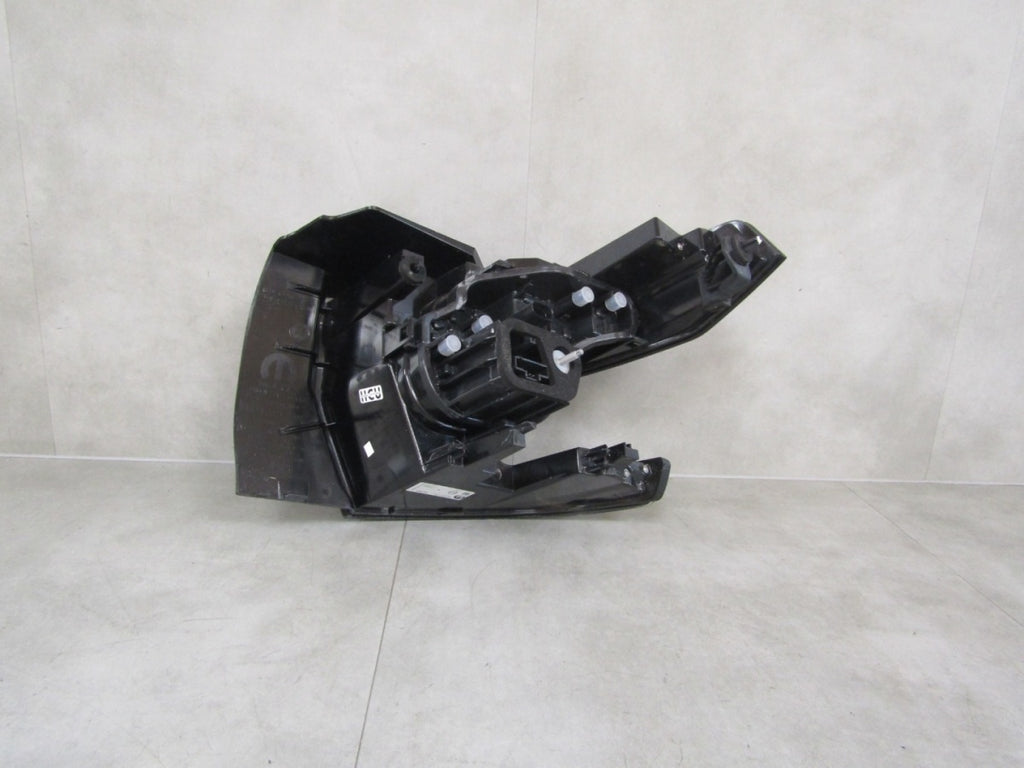 Komplet Lamp Tylnych lijevi desni Citroën C3 Aircross II 2 LED 24- 9848441280 9848440980