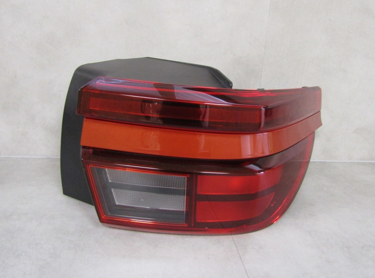 Stop svjetlo OPEL FRONTERA halogen 24- RH desni 9847645180