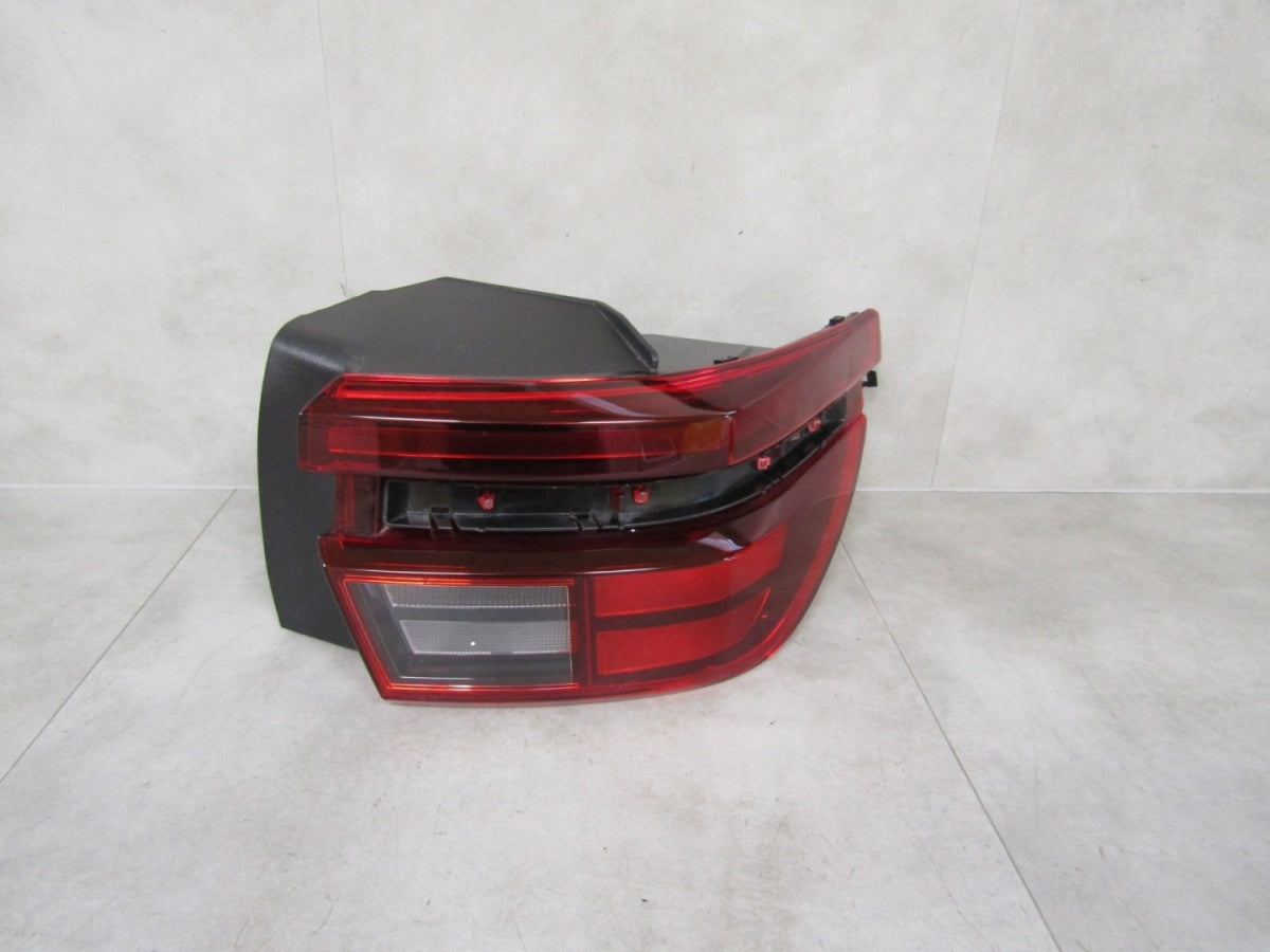 Stop svjetlo OPEL FRONTERA halogen 24- RH desni 9847645180