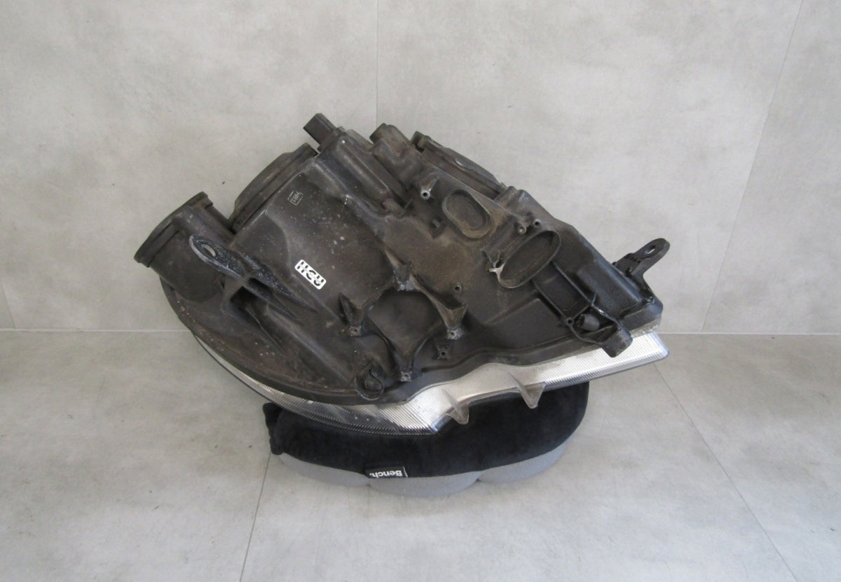 Prednji far SKODA SUPERB II 2 halogen sa sočivom LH lijevi 08-13 3T1941015D