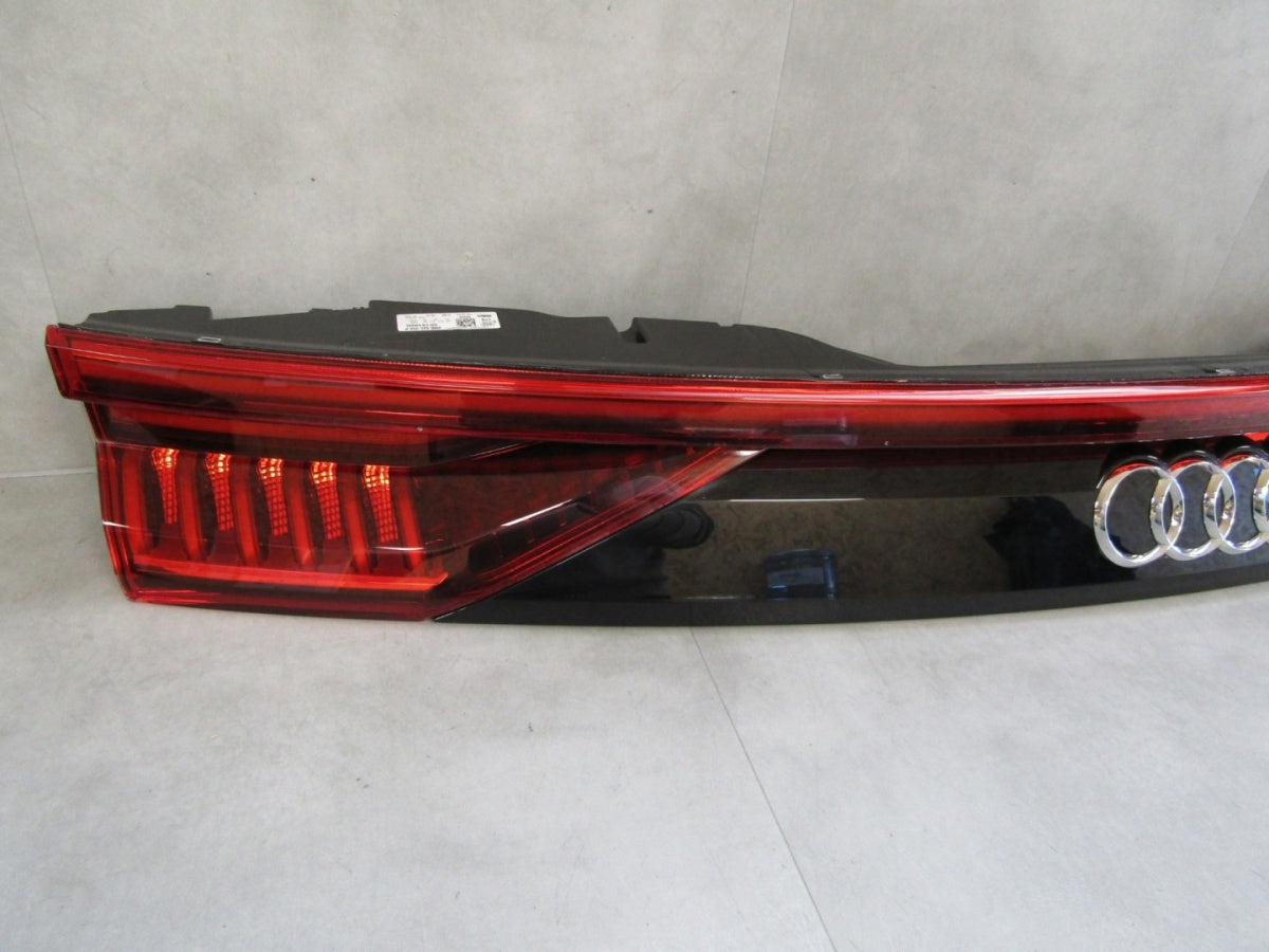 Stop svjetlo NA BLENDA AUDI Q8 SQ8 LED MATRIX 4M8945095P 18-
