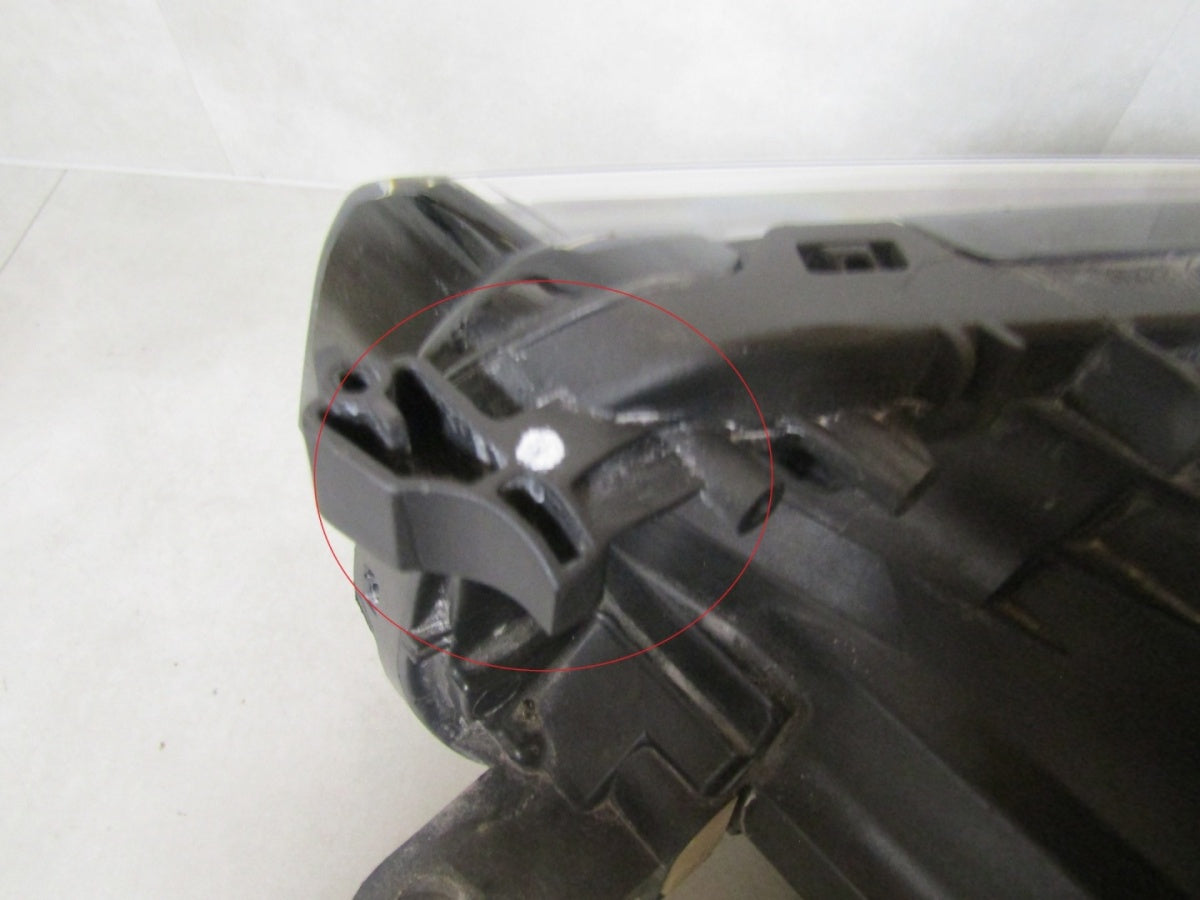 LAMPA VOLKSWAGEN T-CROSS RH desni FULL LED 16- 2GM941035 B
