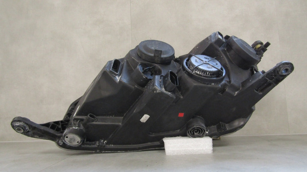 Prednji far Skoda Rapid 5JB halogen 12-16 RH desni 12-16 5JB941016