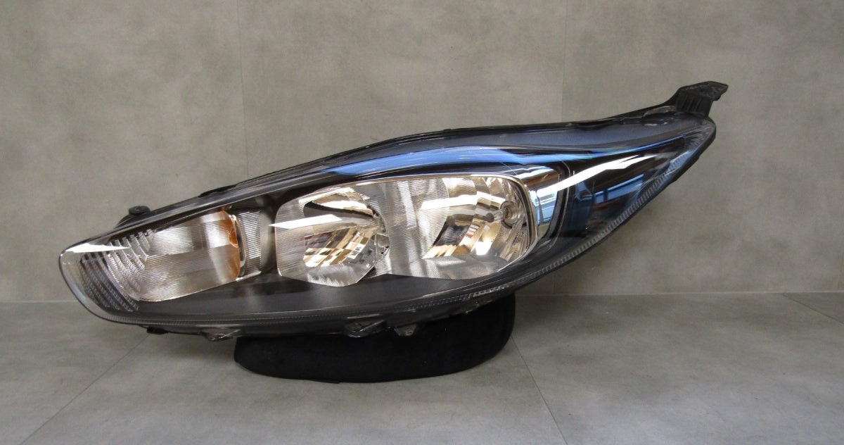 Prednji far FORD FIESTA MK7 VIII LIFT crni lijevi LH 12- 1BB13W030-AD