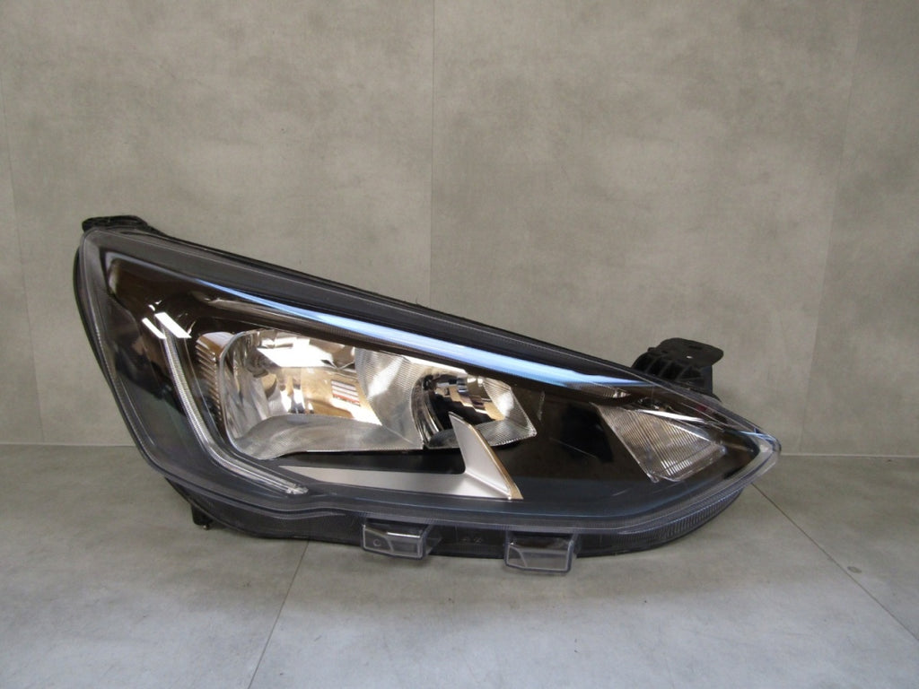 Prednji far FORD FOCUS MK4 IV halogen CIEMNA 18-21 RH JX7B-13W029-CE