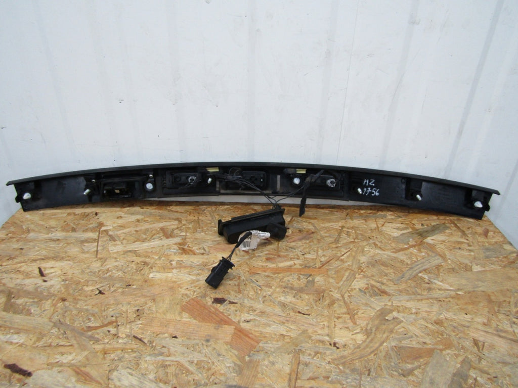 lajsna BLENDA KLAPY zadnji LAND ROVER DISCOVERY SPORT L550 + kamera I LEDY HK72-13444 HK72-406