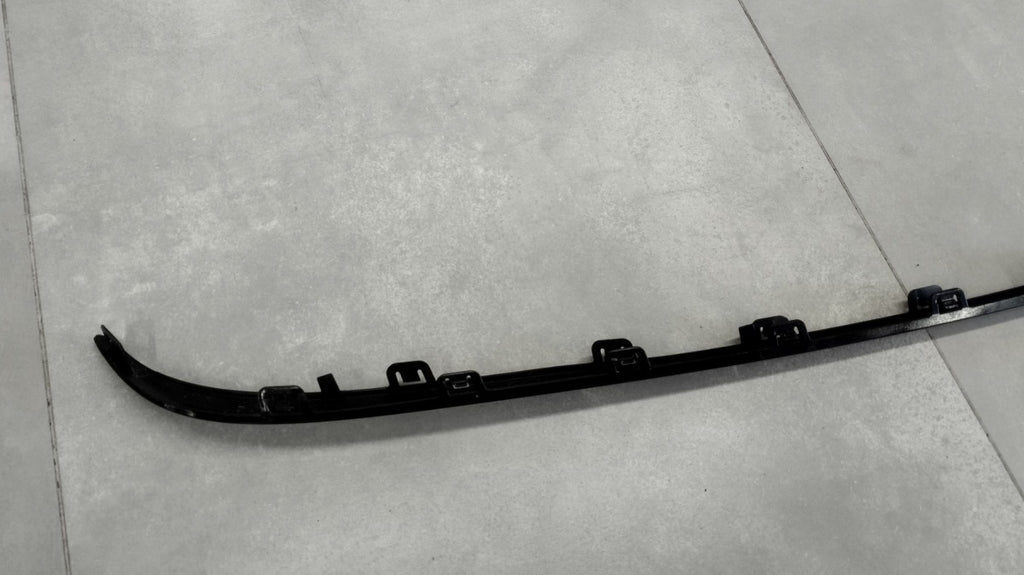 lajsna hrom ZDERZAKA zadnji MERCEDES GLC X253 AMG LINE 15-20 OEM A2538851000