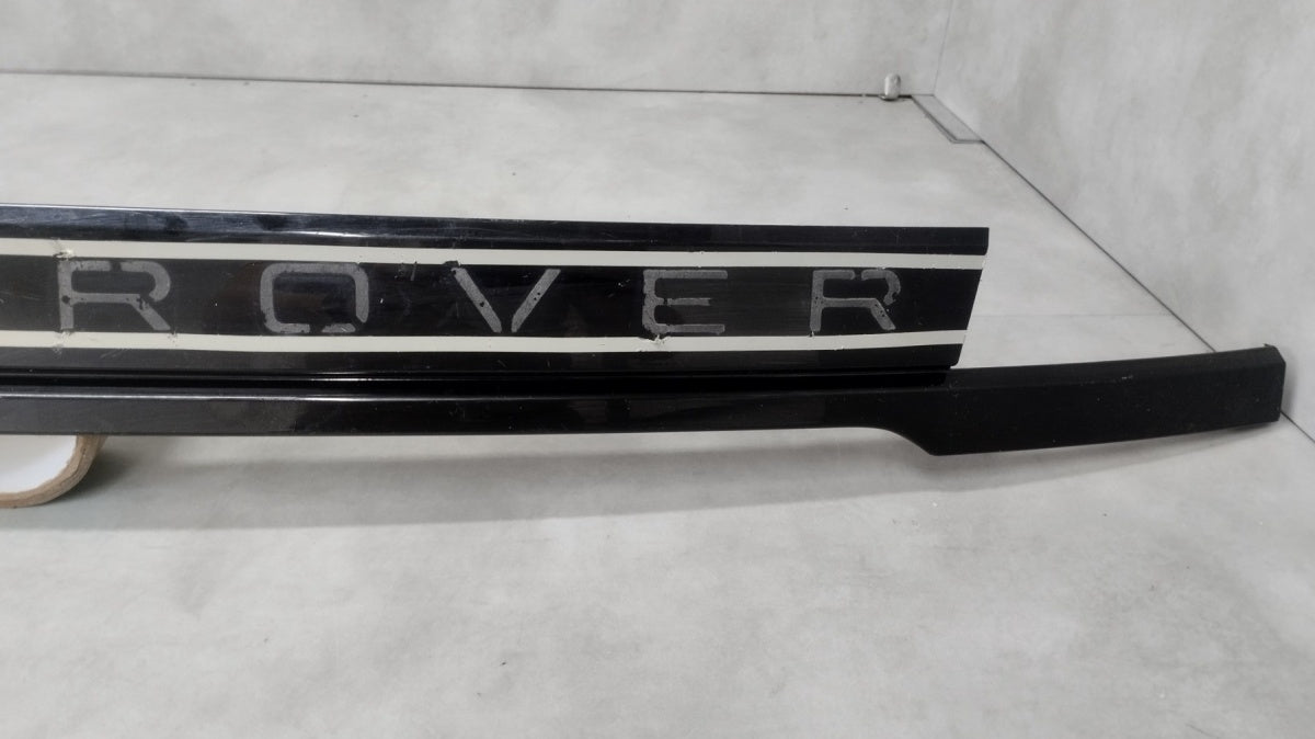 lajsna KLAPY BAGAŻNIKA RANGE ROVER EVOQUE L551 K8D2-402A30-A