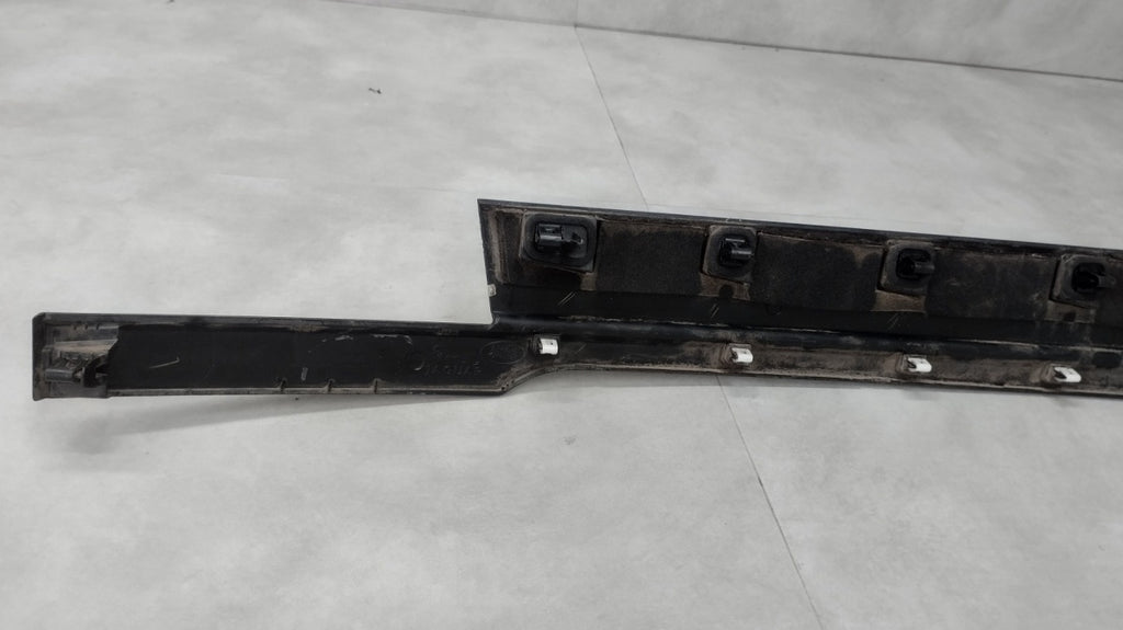 lajsna KLAPY BAGAŻNIKA RANGE ROVER EVOQUE L551 K8D2-402A30-A