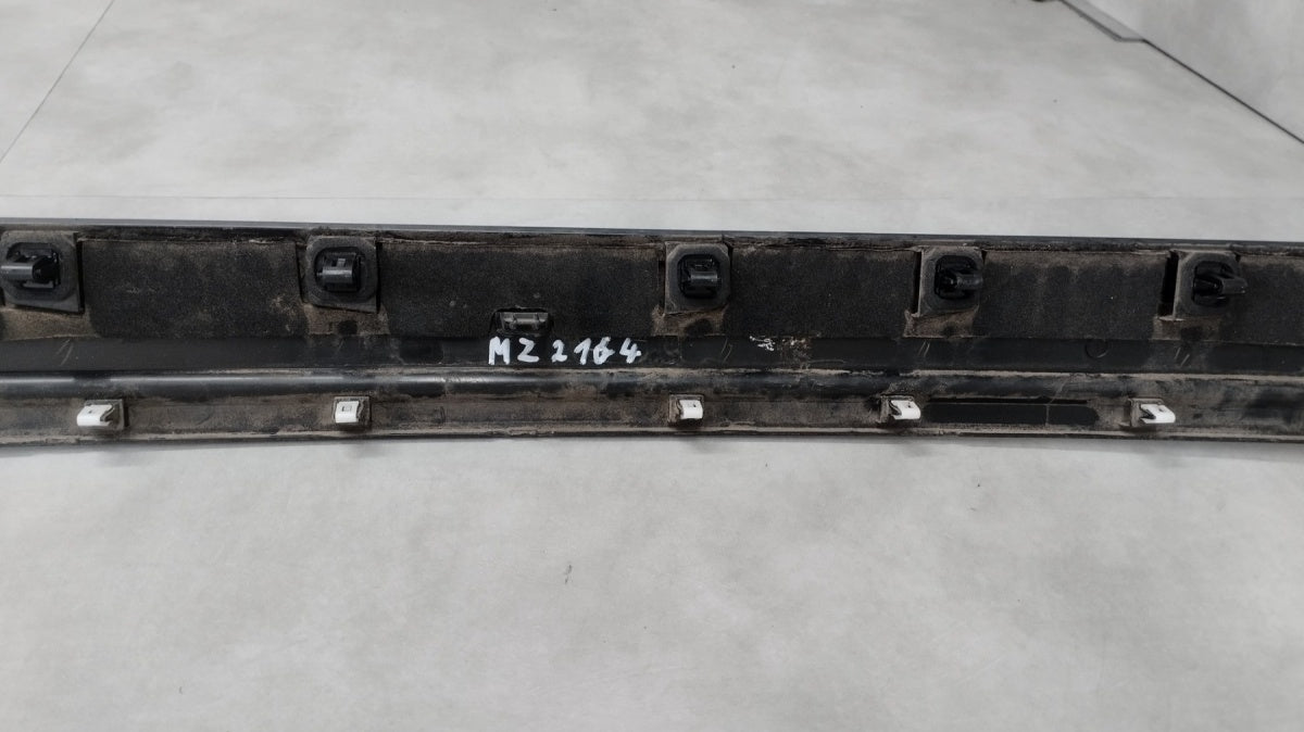 lajsna KLAPY BAGAŻNIKA RANGE ROVER EVOQUE L551 K8D2-402A30-A