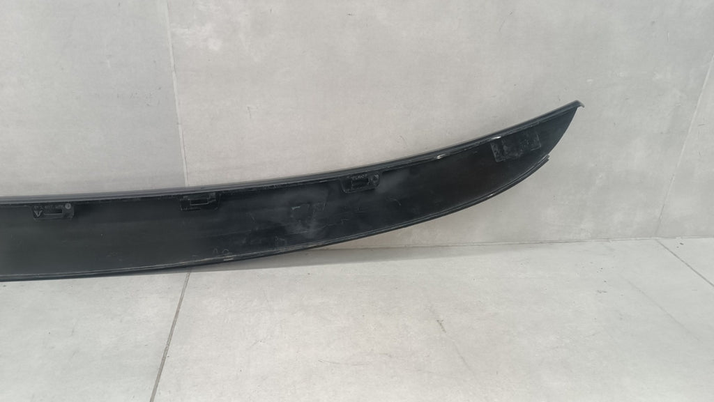 lajsna PODSZYBIE zadnji PORSCHE CAYENNE 9Y3 19-