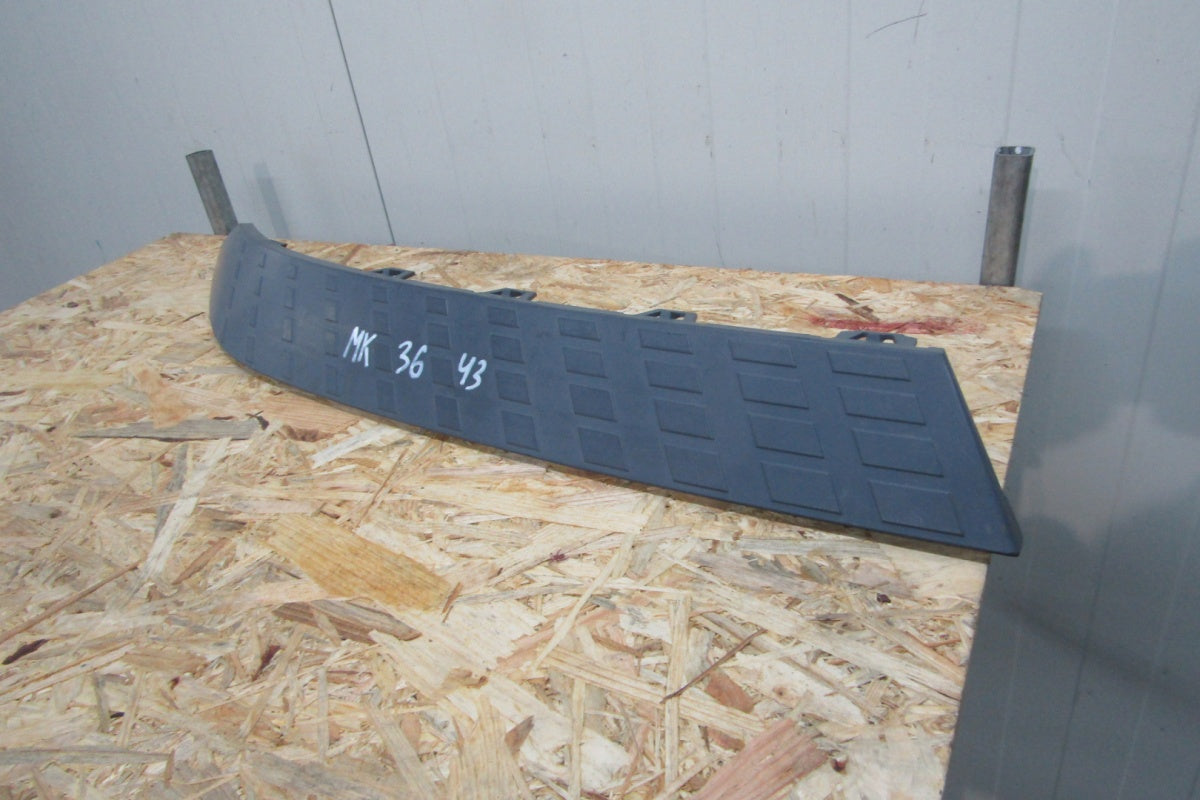 Maska (grill) lajsna desna Renault Captur II 2 LIFT 24-