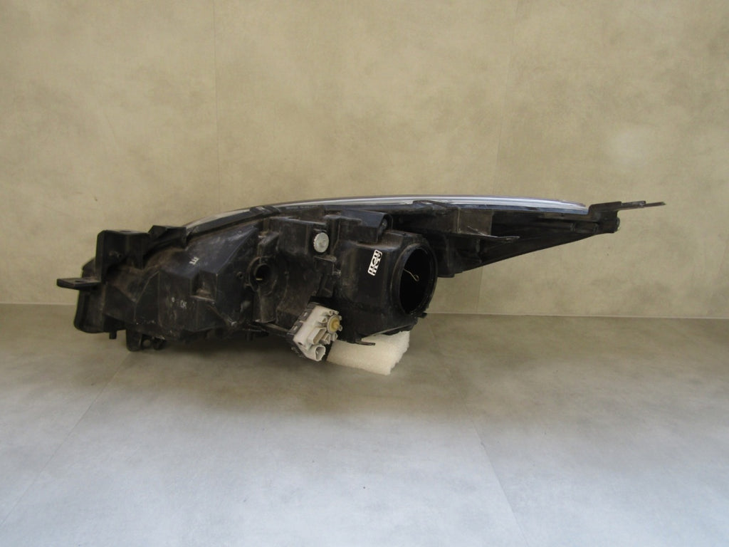 Prednji far MAZDA 3 II xenon zakretni LIFT RH 08-13r BBM 551030