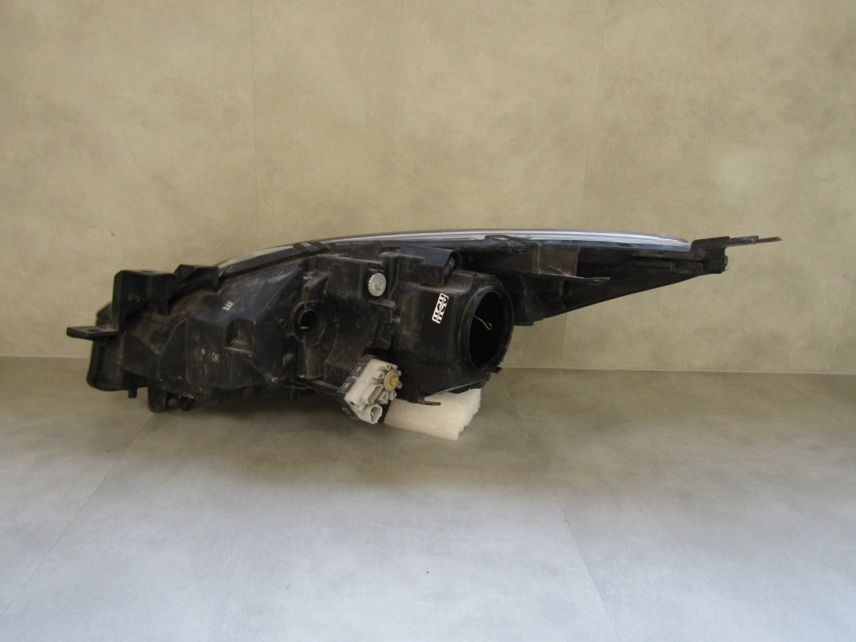 Prednji far MAZDA 3 II xenon zakretni LIFT RH 08-13r BBM 551030