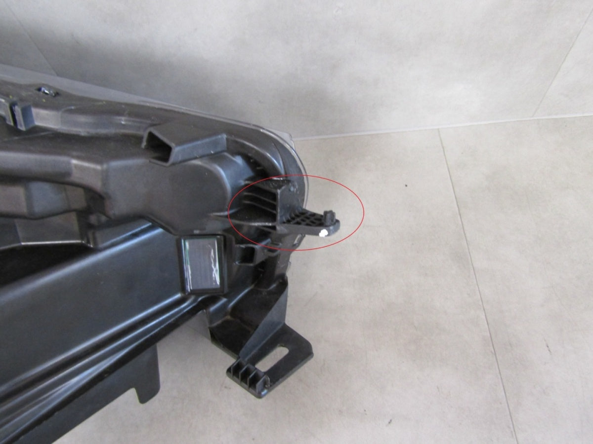 Prednji far FORD MUSTANG MACHE MACH-E LED HIGH 20- LH LJ8B13E015EG