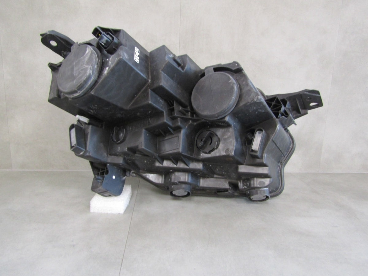 Prednji far TOYOTA PROACE CITY halogen LH 19- 9835780680