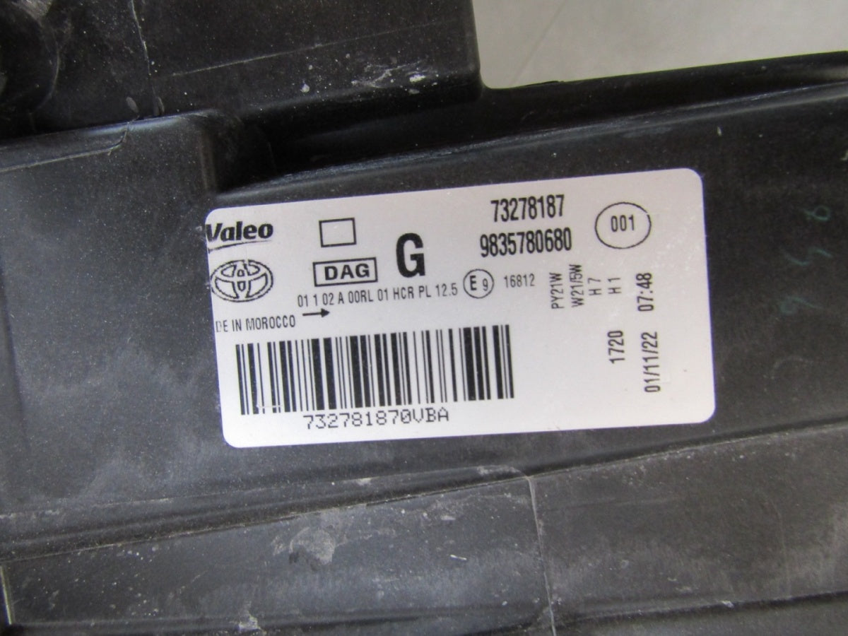 Prednji far TOYOTA PROACE CITY halogen LH 19- 9835780680