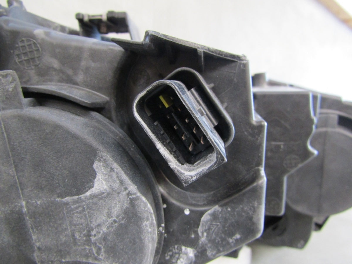 Prednji far TOYOTA PROACE CITY halogen LH 19- 9835780680