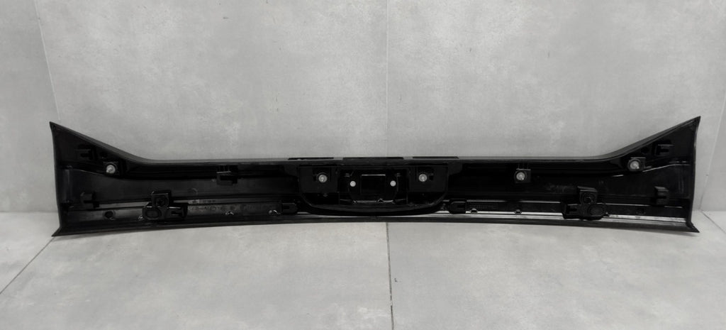 BLENDA zadnji LAMPA KLAPY VW T-CROSS 2GM 2GM827577