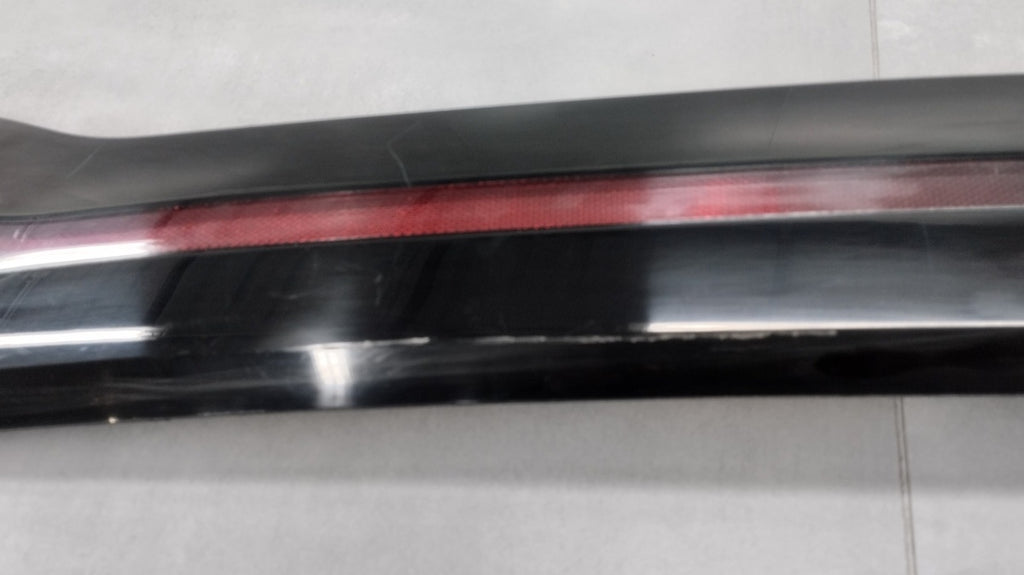 BLENDA zadnji LAMPA KLAPY VW T-CROSS 2GM 2GM827577