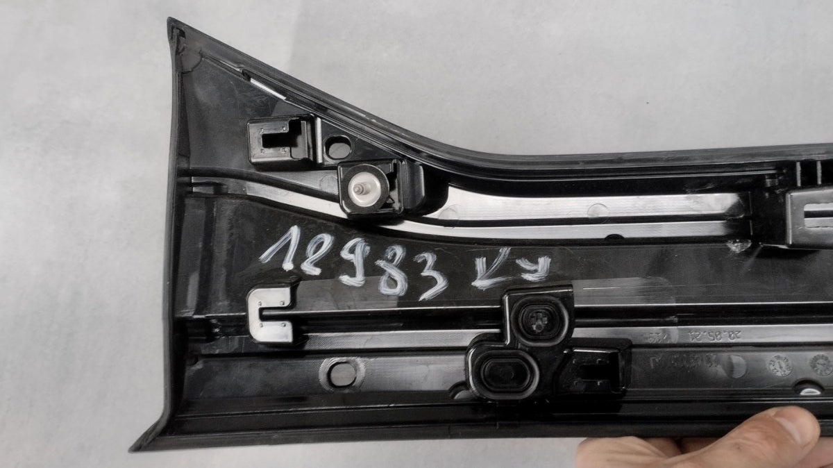 BLENDA zadnji LAMPA KLAPY VW T-CROSS 2GM 2GM827577