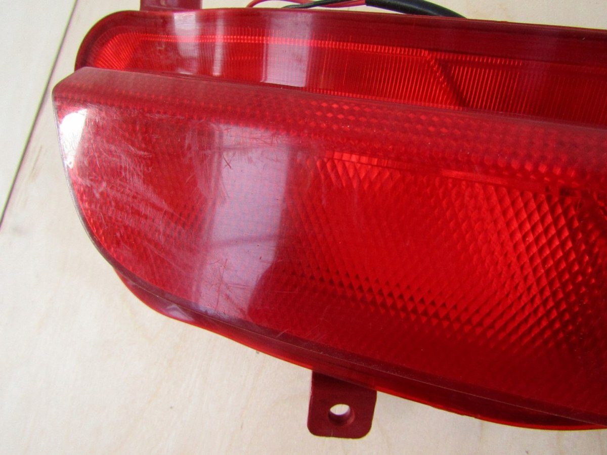 Lampa lampka odblask zadnji desni MG ZS Suv 17-