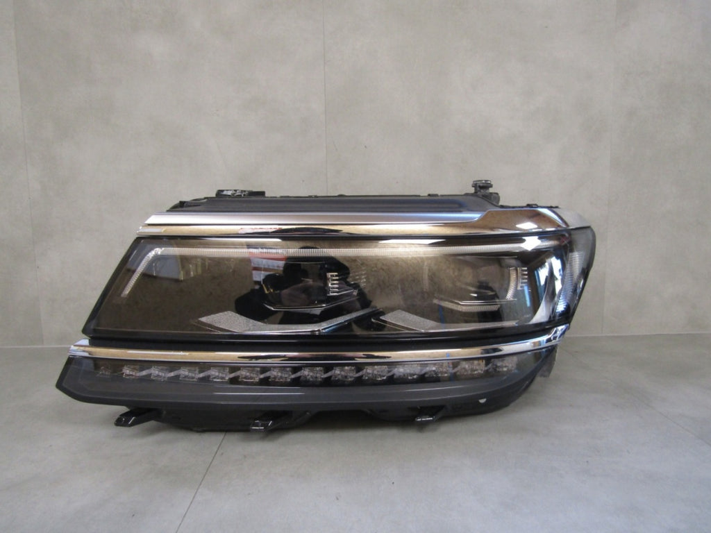 Prednji far VOLKSWAGEN TIGUAN 2 II FULL LED 5NB 16-20 lijevi LH 5NN941081